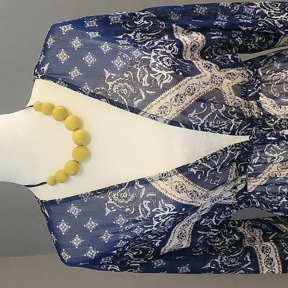 Xhilaration Long Sleeve Tie Front Semi-Sheer Long Cover Up Kimono - Size XS - Picture 3 of 10